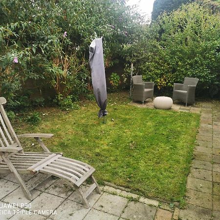 Cottage Egmond-Binnen Met Besloten Tuin Exterior photo
